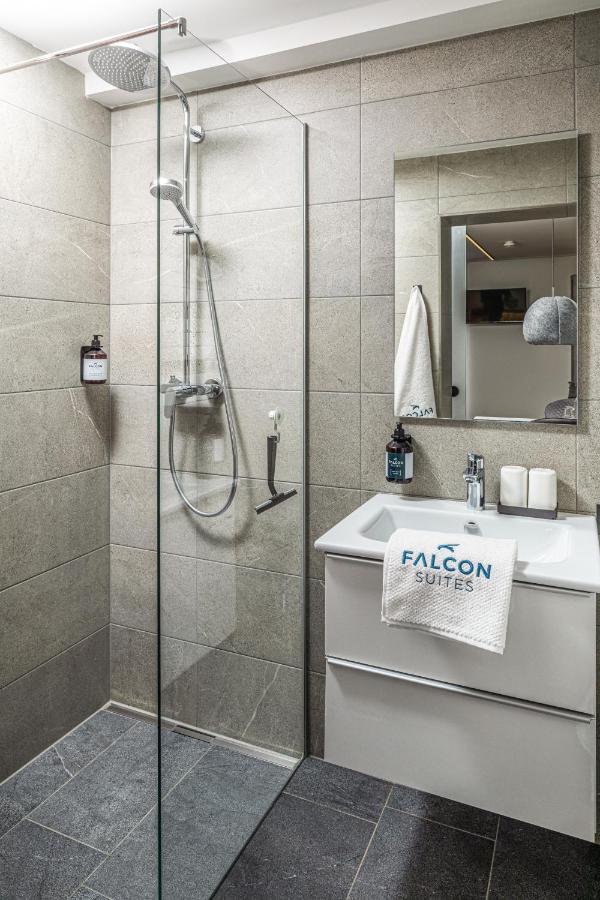 Falcon Suites Kaprun Summercard Included מראה חיצוני תמונה