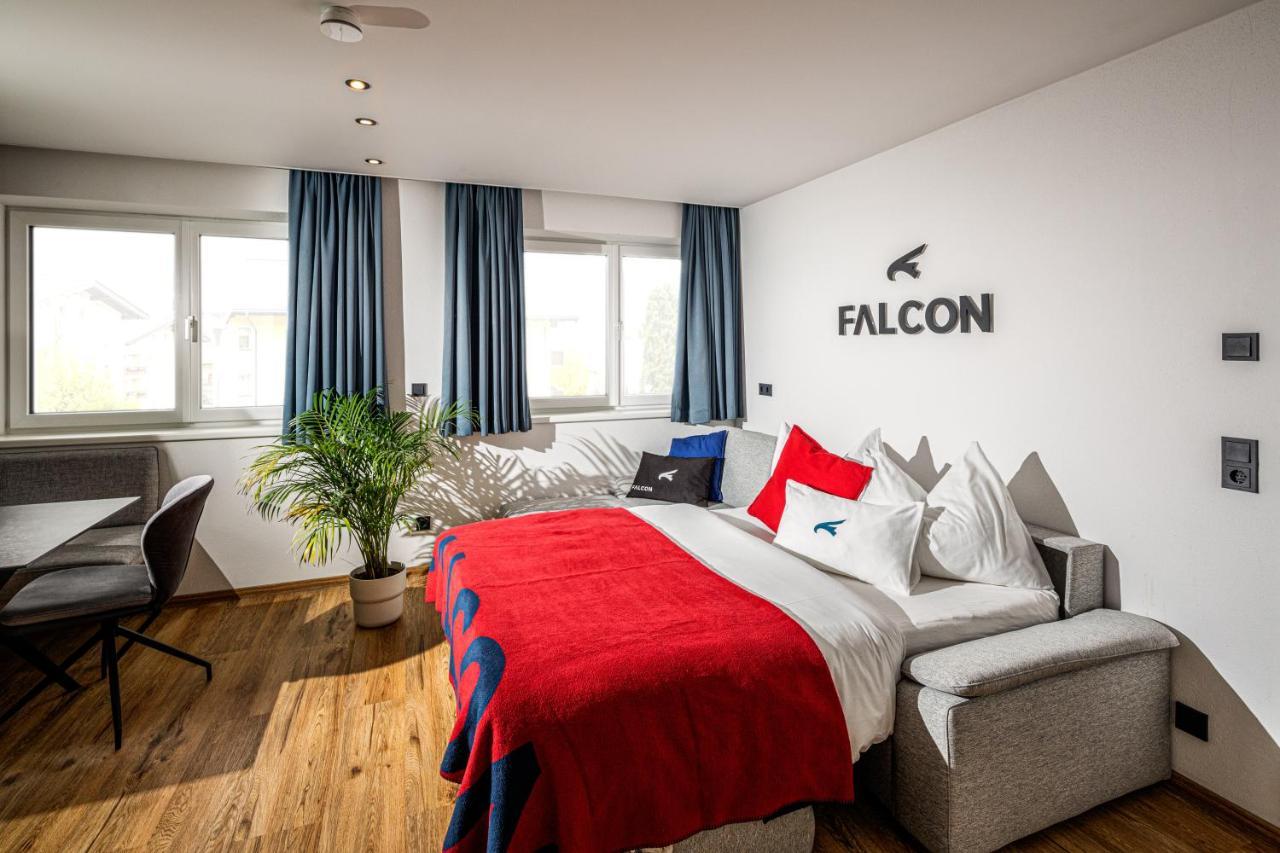 Falcon Suites Kaprun Summercard Included מראה חיצוני תמונה